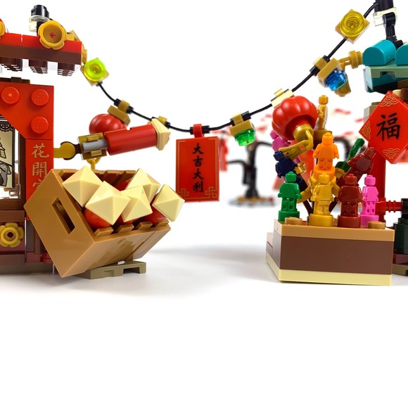 Lego 80105 Chinese New Year Temple Fair 100% Complete with Box & Manuals Retired - Picture 14 of 16